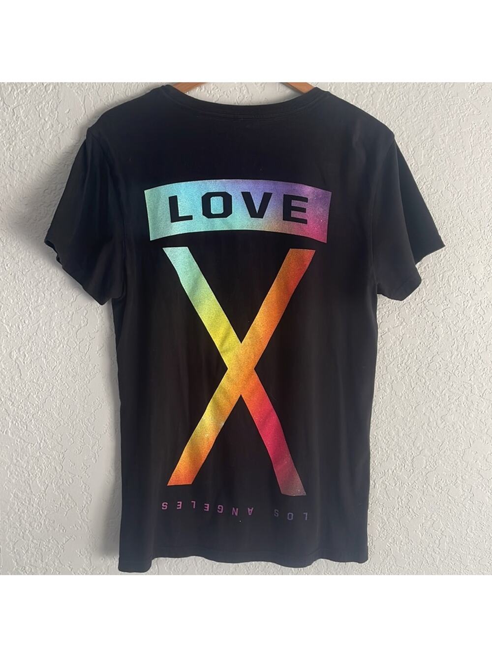 Youth Machine FREELIFE Love Los Angeles Black Rainbow T-Shirt California Pride